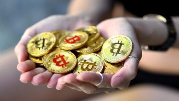 Kho Bitcoin khổng lồ của các tổ chức có thể châm ngòi cho làn sóng bán tháo trị giá hàng tỷ USD - dantradecoin